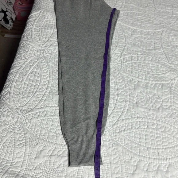Cozy Gray Sweatpants - Picture 7 of 8